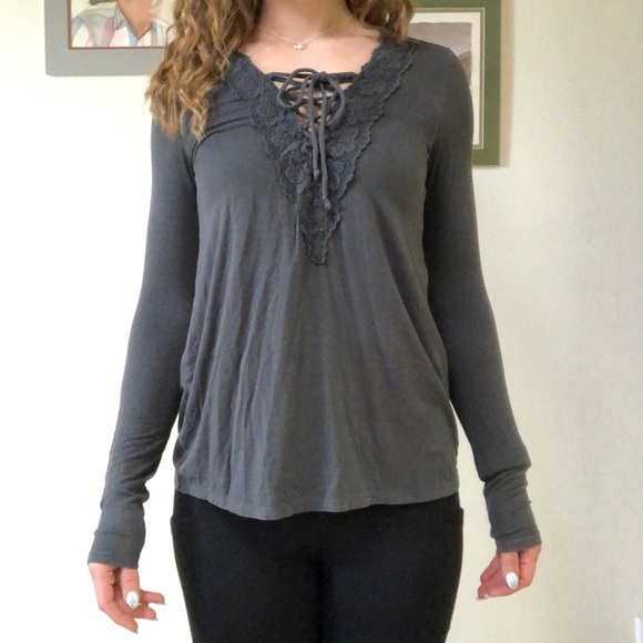 American Eagle Outfitters Gray Long Sleeve Shirt XS - Picture 2 of 8